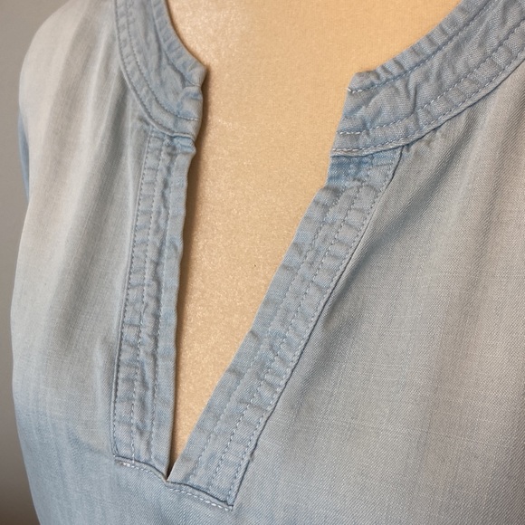 Pretty Blue Tunic by Cloth 8 Stone, Long Sleeved, Unique Details, Ladies Medium - Picture 4 of 6